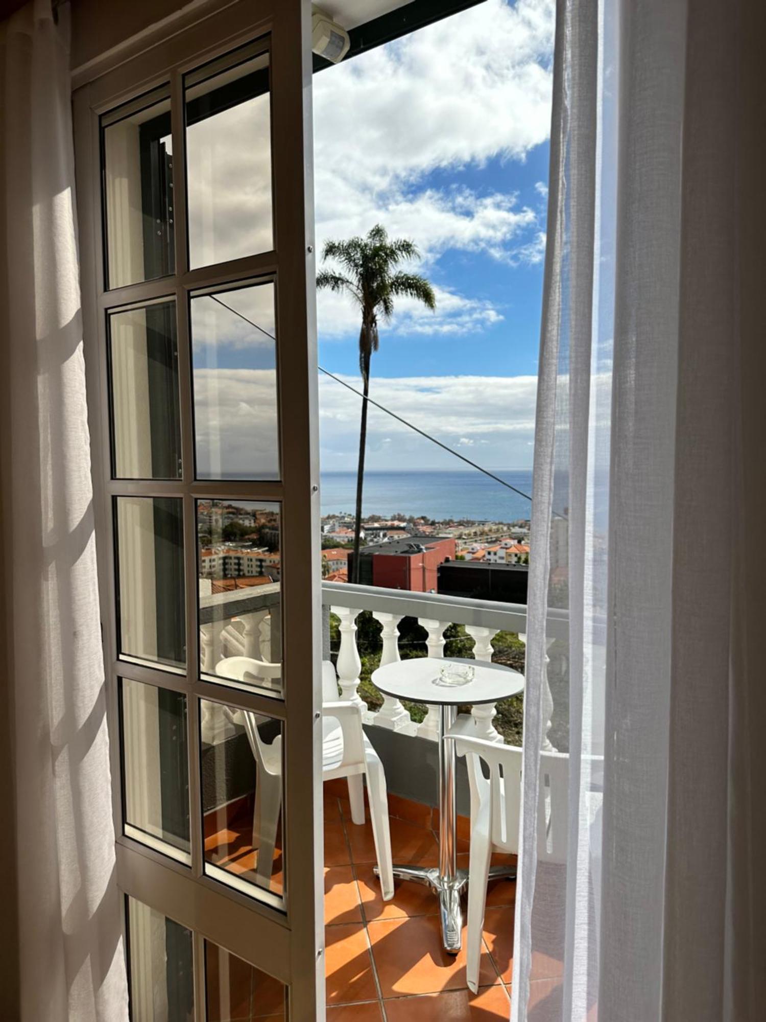 Valhalla Panorama - The Old Residencial Pina Funchal  Cameră foto
