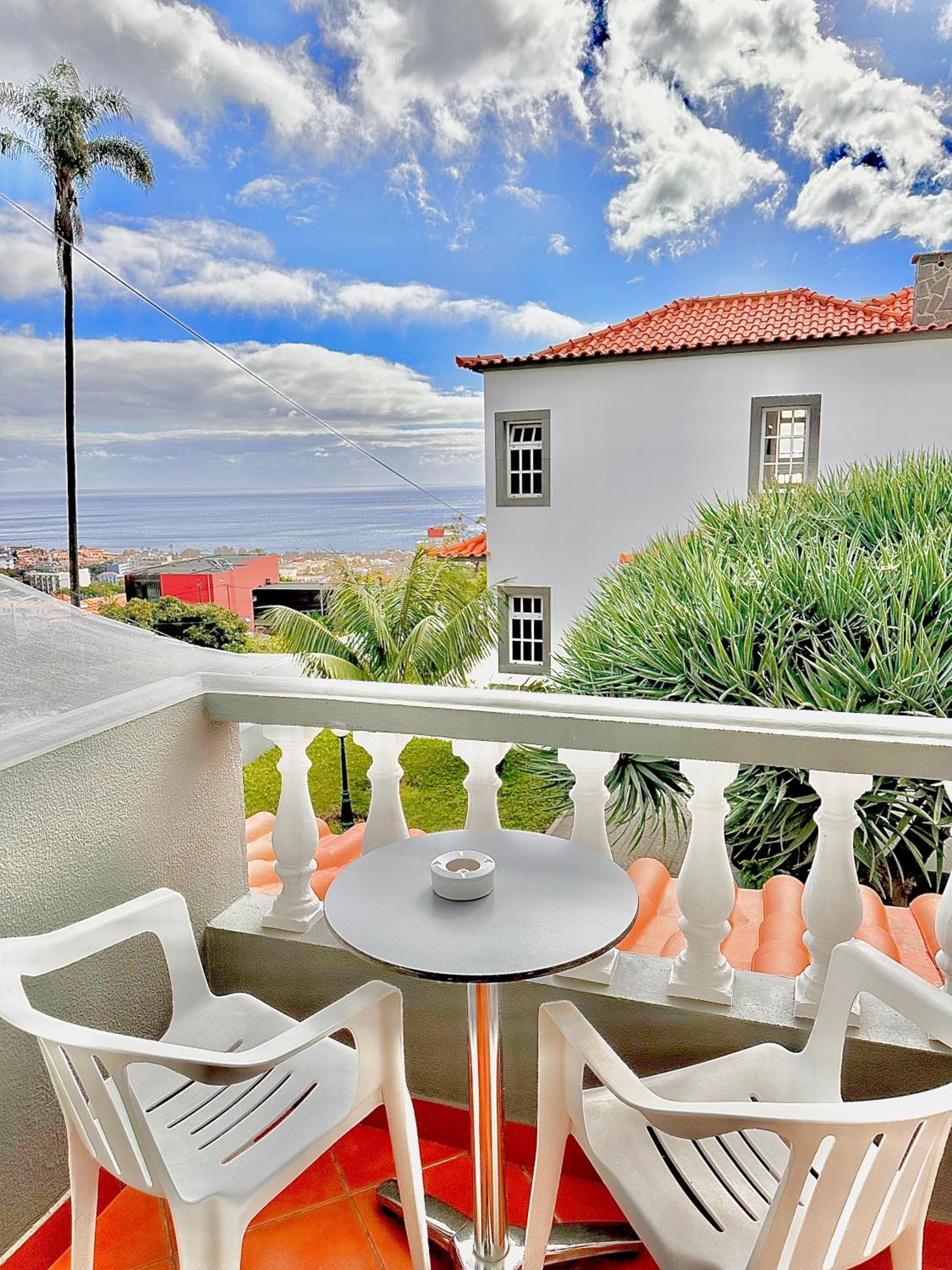 Valhalla Panorama - The Old Residencial Pina Funchal  Cameră foto